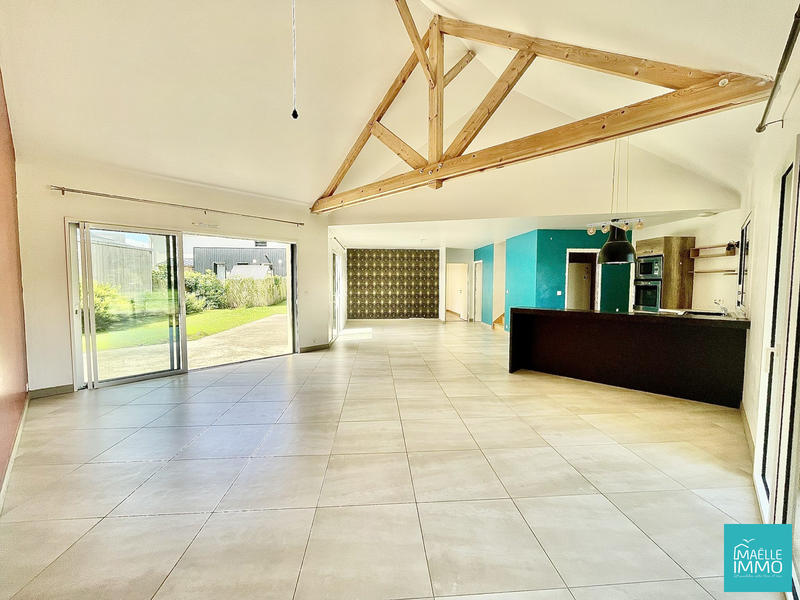 Maison - 137 m² - 5 pièces