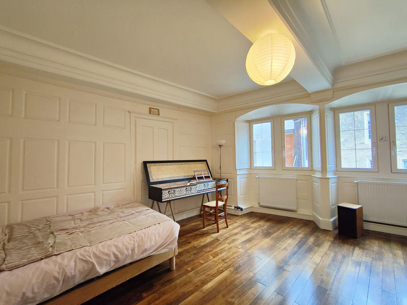 Maison - 186 m² - 6 pièces