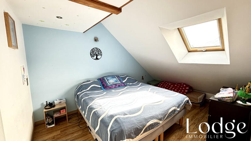 Appartement - 98 m² - 5 pièces