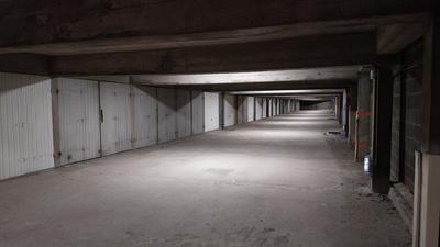 Parking / Garage - 15 m²