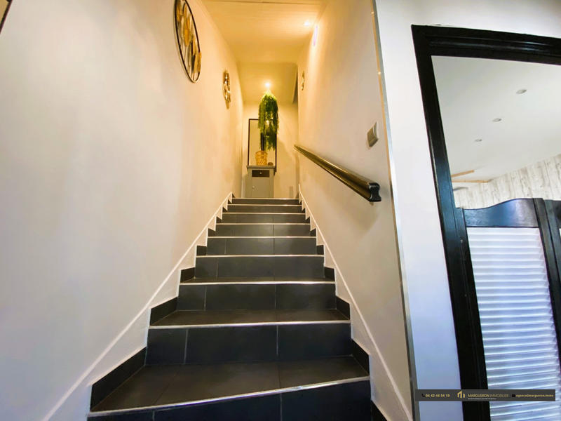 Maison - 108 m² - 4 pièces