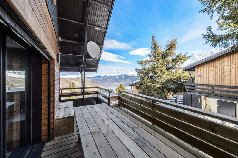 Maison - 81 m² - 6 pièces