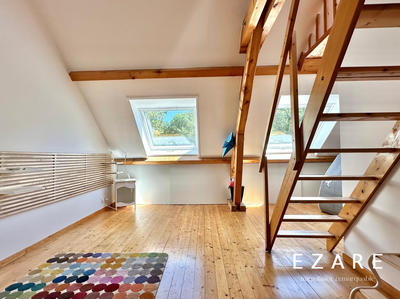 Maison - 159 m² - 6 pièces