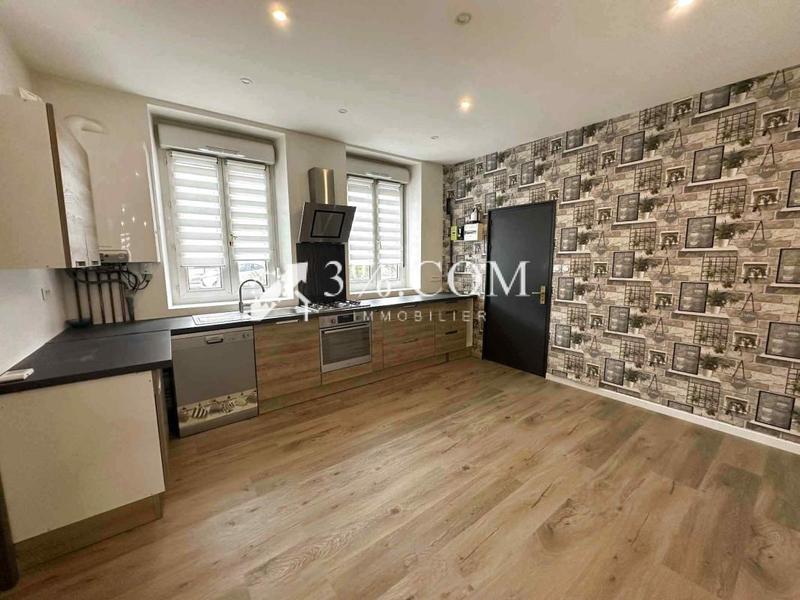 Appartement - 64 m² - 4 pièces