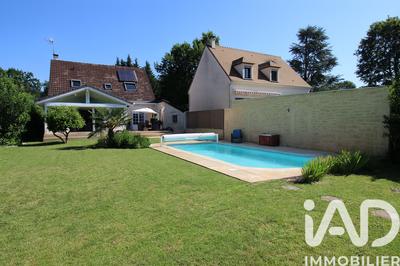 Maison - 143 m² - 7 pièces