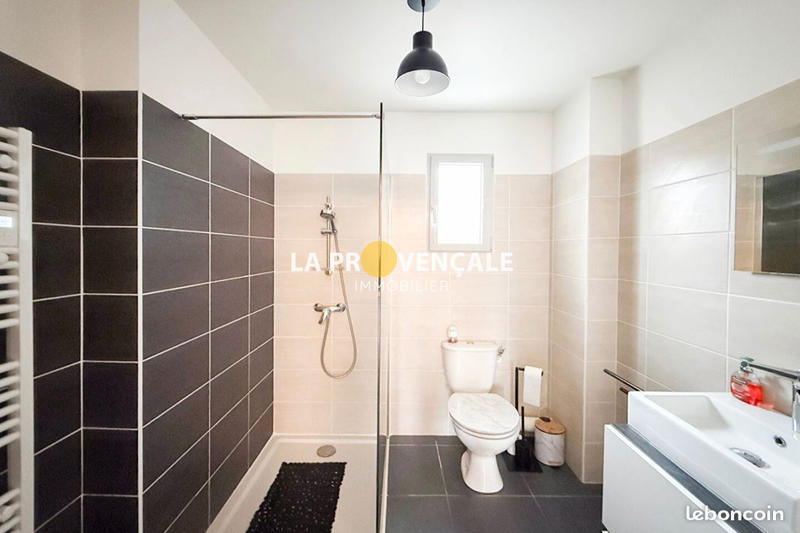 Appartement - 56 m² - 3 pièces