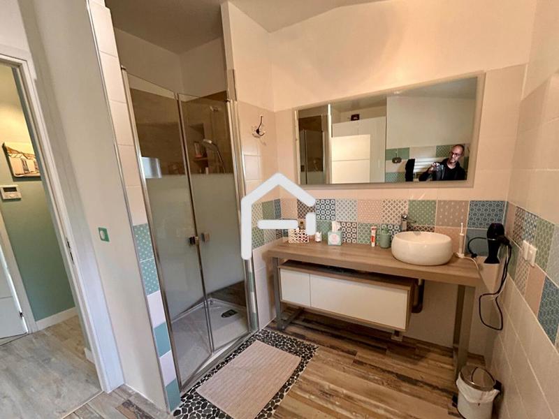 Villa - 284 m² - 7 pièces