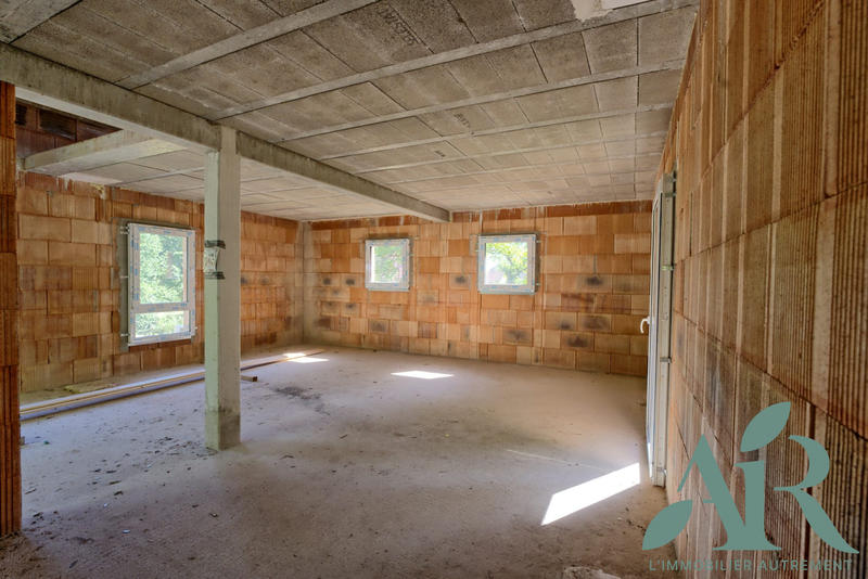 Maison - 105 m² - 4 pièces