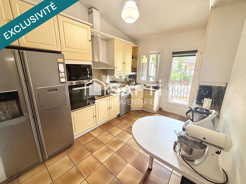 Villa - 357 m² - 8 pièces