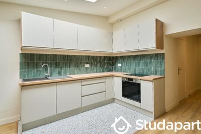 Chambre - 10 m² - 1 pièce