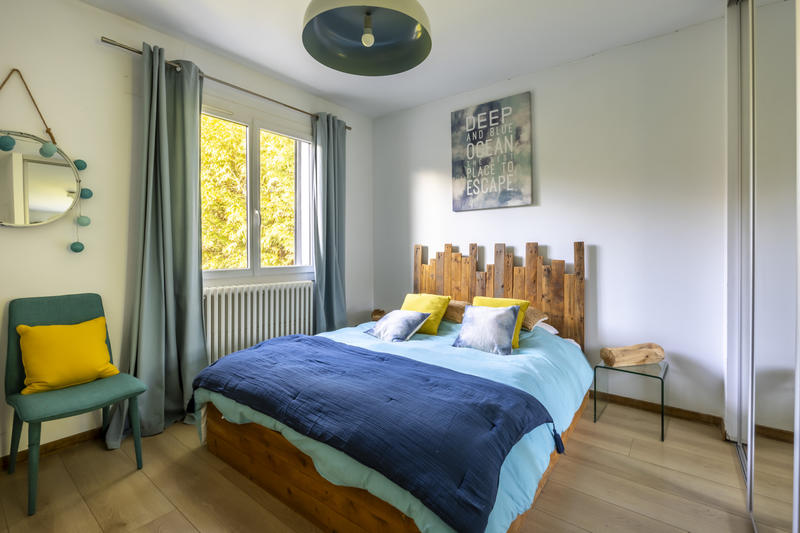 Maison - 300 m² - 10 pièces