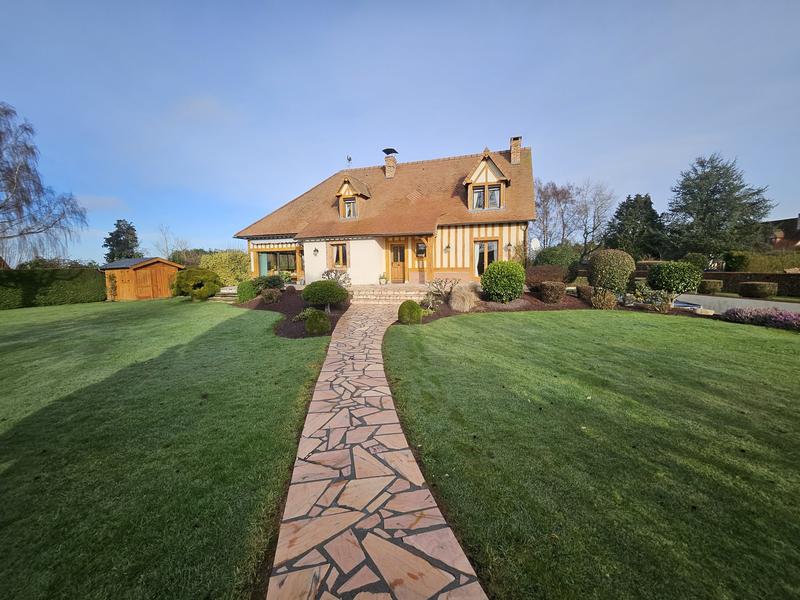 Maison - 144 m² - 6 pièces