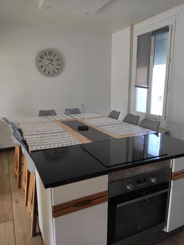 Maison - 92 m² - 5 pièces