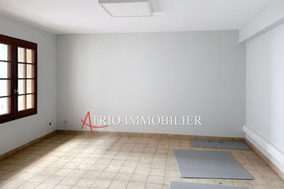 Maison de village - 132 m² - 8 pièces