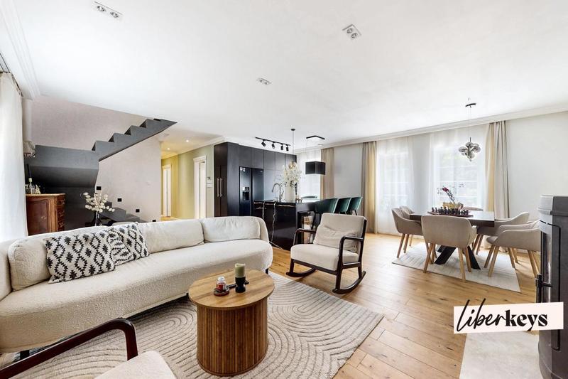 Maison de campagne - 250 m² - 5 pièces