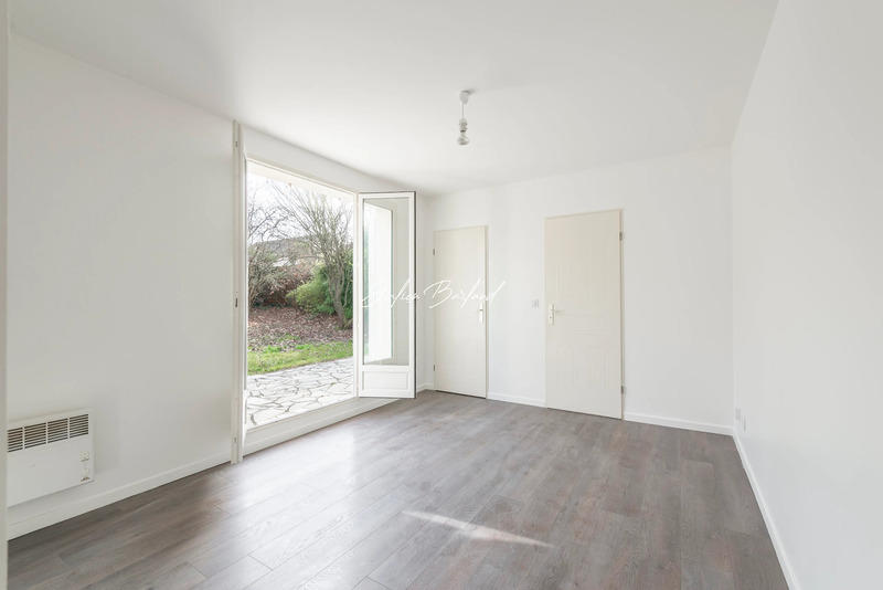 Maison - 151 m² - 6 pièces