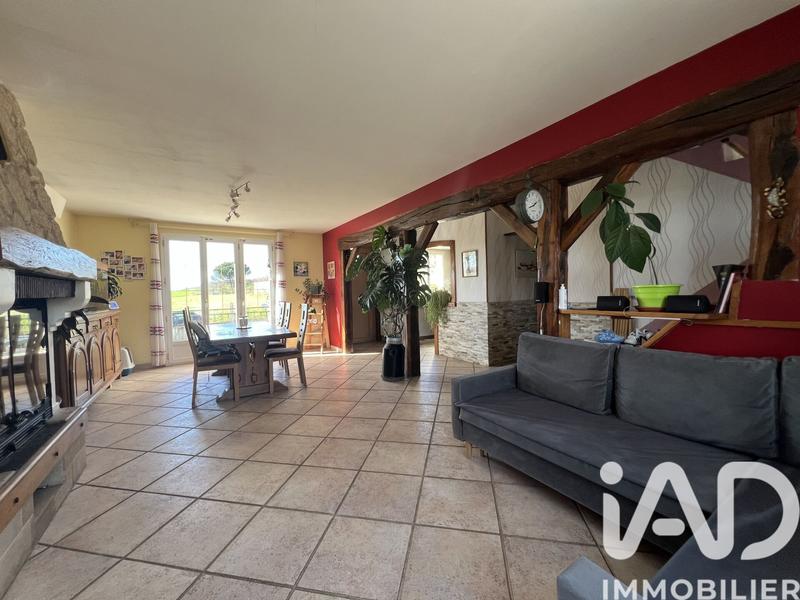 Maison - 122 m² - 5 pièces