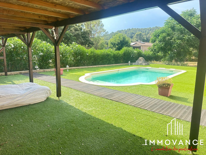 Maison - 130 m² - 5 pièces