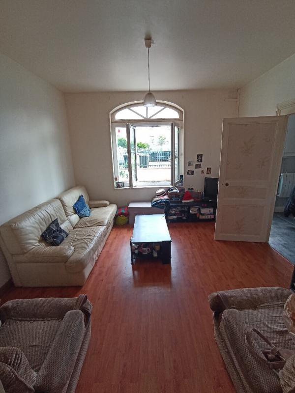 Maison - 80 m² - 6 pièces