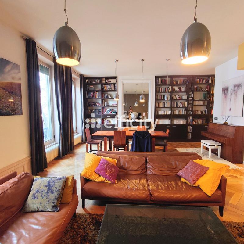 Appartement - 156 m² - 5 pièces