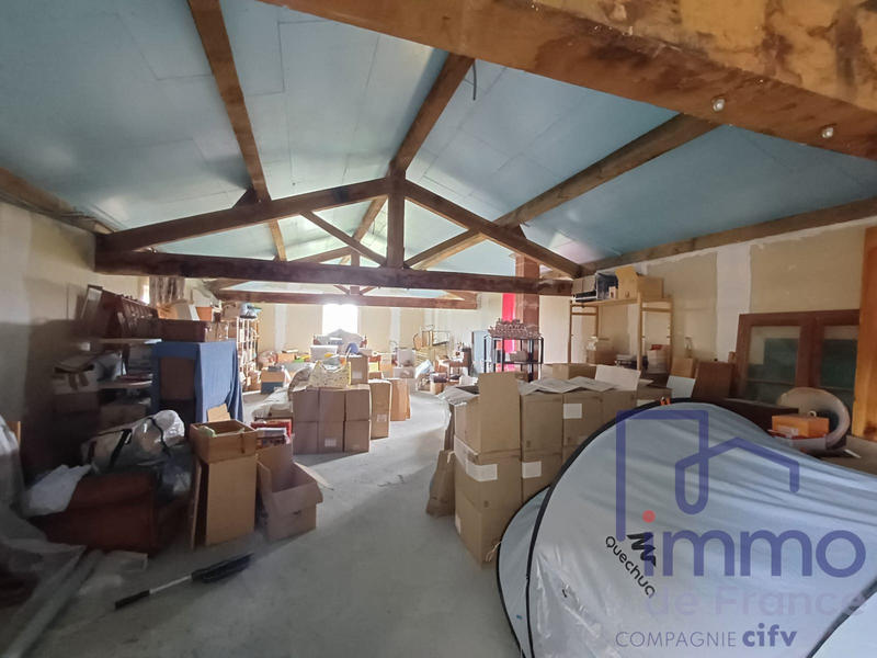 Ferme - 330 m² - 9 pièces