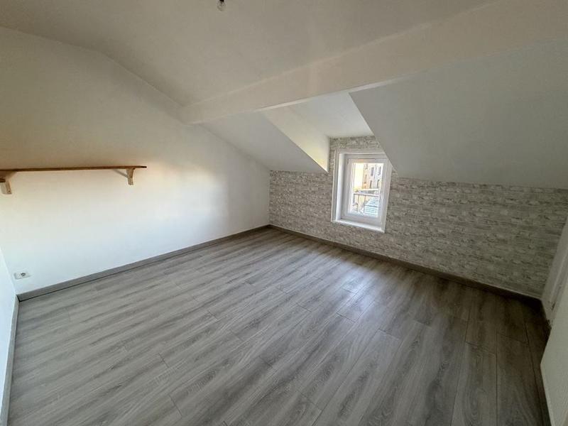 Appartement - 93 m² - 4 pièces