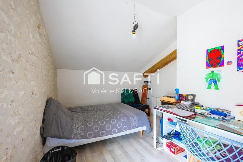 Maison - 250 m² - 9 pièces