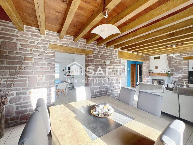 Maison - 137 m² - 5 pièces