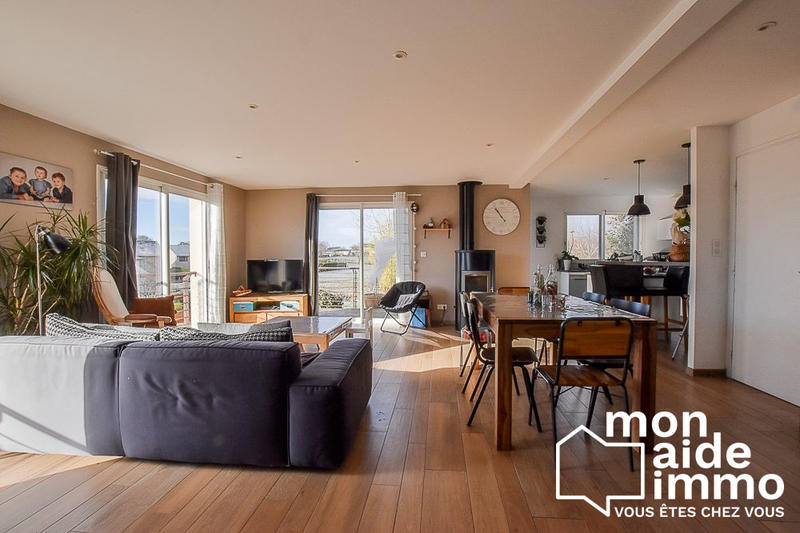 Maison - 133 m² - 7 pièces