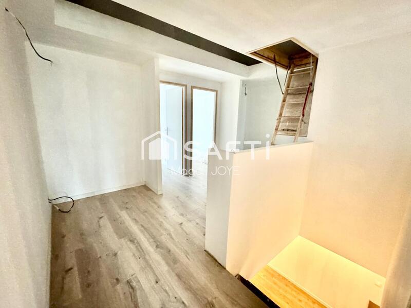 Maison de ville - 117 m² - 5 pièces