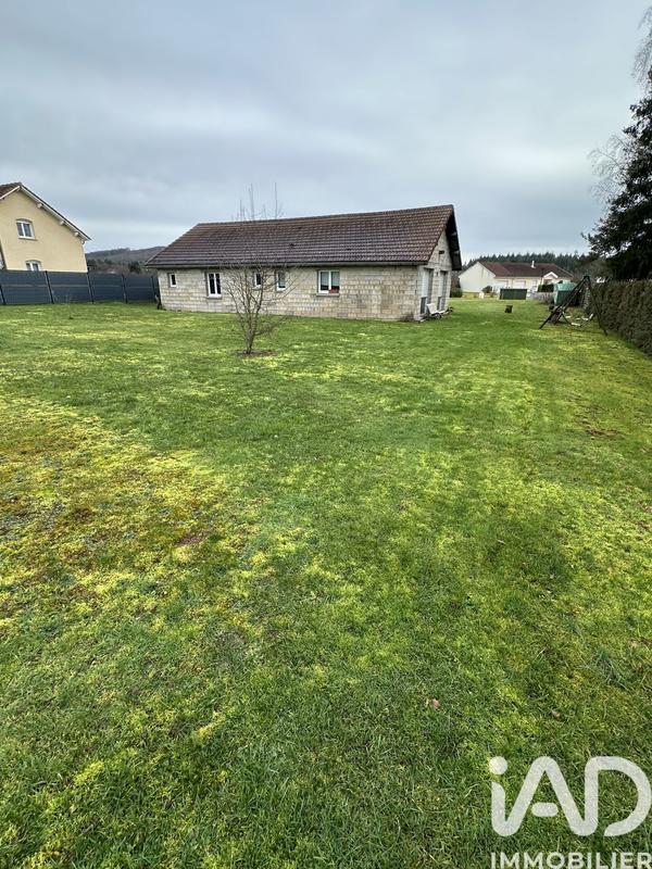 Maison - 95 m² - 5 pièces