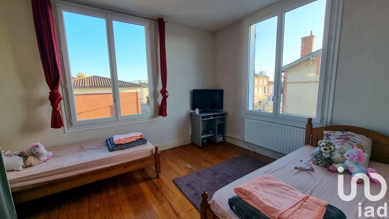 Maison - 201 m² - 6 pièces