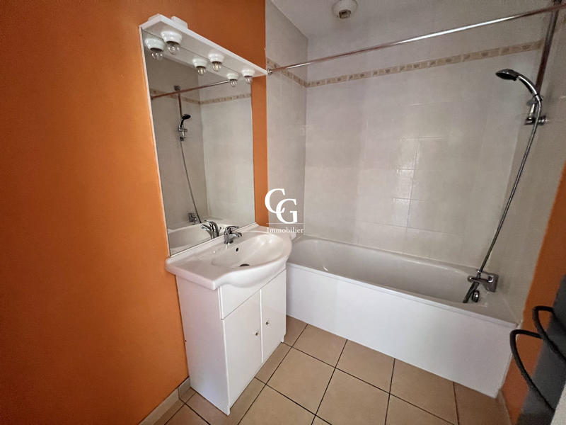 Maison - 74 m² - 4 pièces