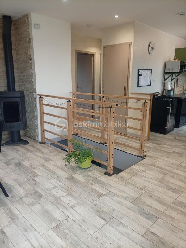 Pavillon - 100 m² - 5 pièces