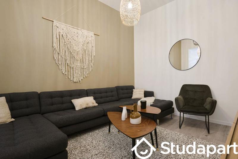 Chambre - 12 m² - 1 pièce