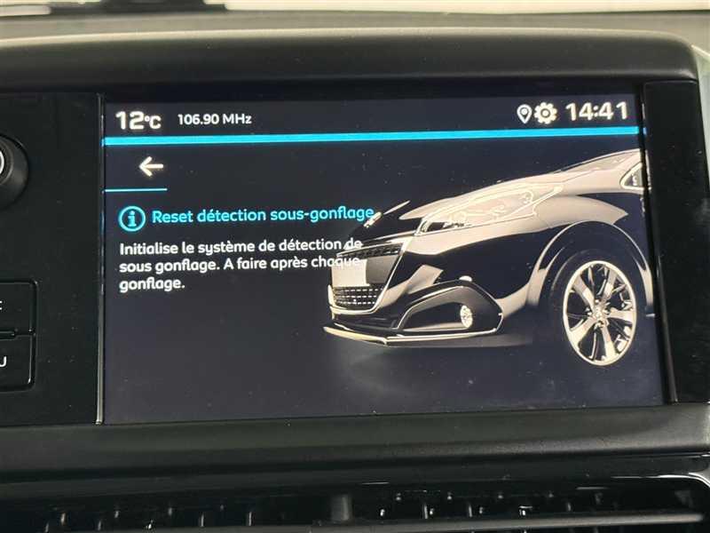 Peugeot 208 1.2 PureTech 82ch s&amp;S Bvm5 Signature