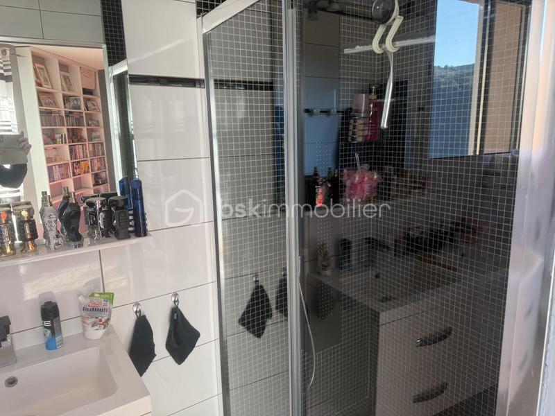 Maison traditionnelle - 115 m² - 3 pièces