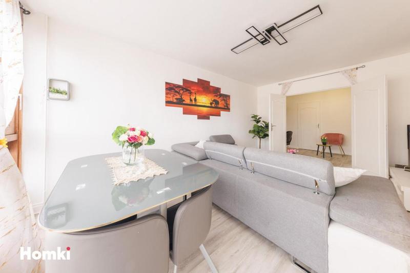 Appartement - 67 m² - 3 pièces