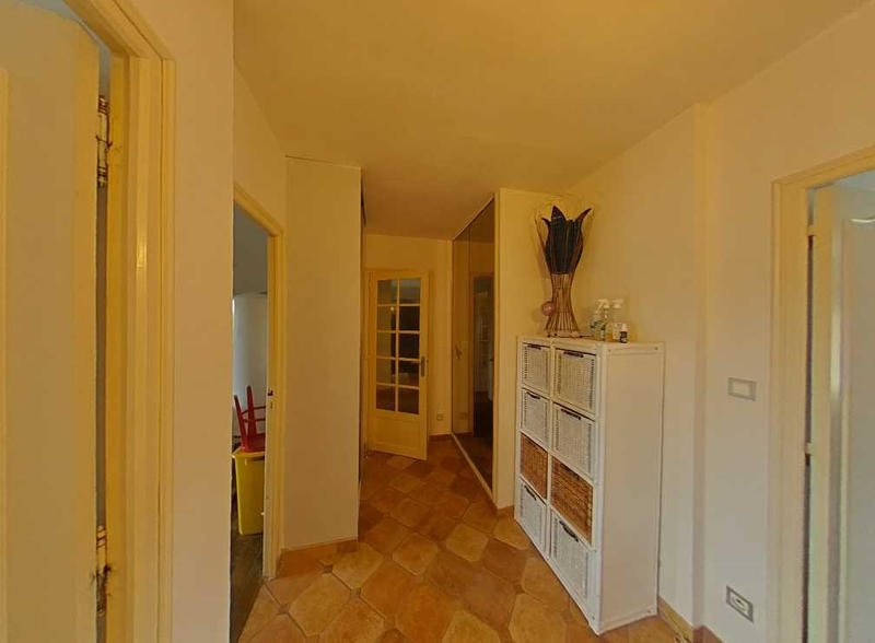 Appartement - 152 m² - 6 pièces
