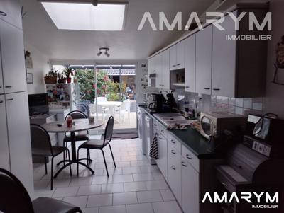 Maison ancienne - 240 m² - 7 pièces