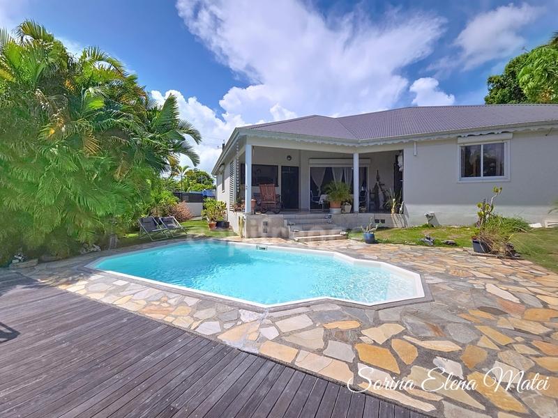 Maison - 147 m² - 4 pièces