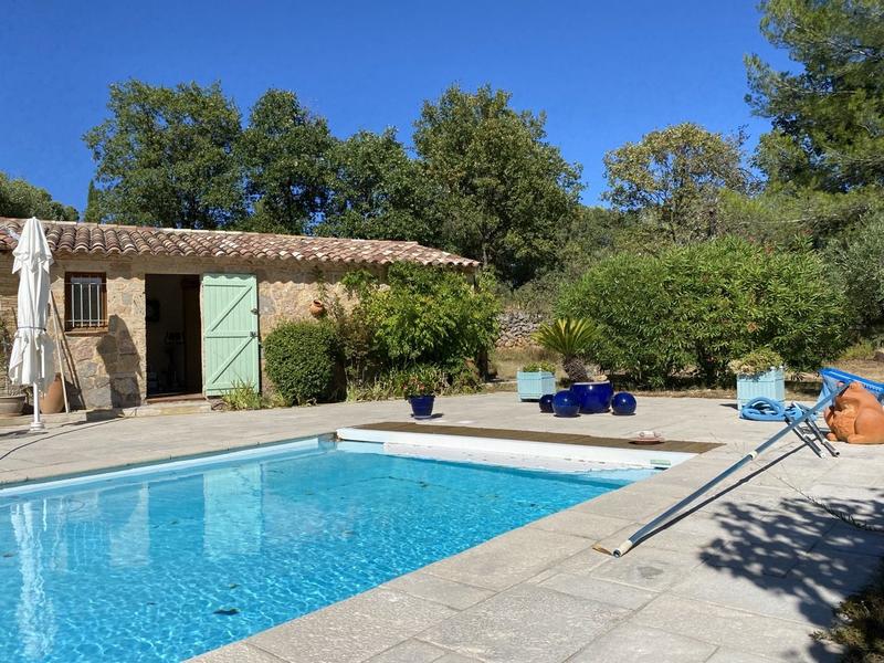 Maison - 314 m² - 10 pièces