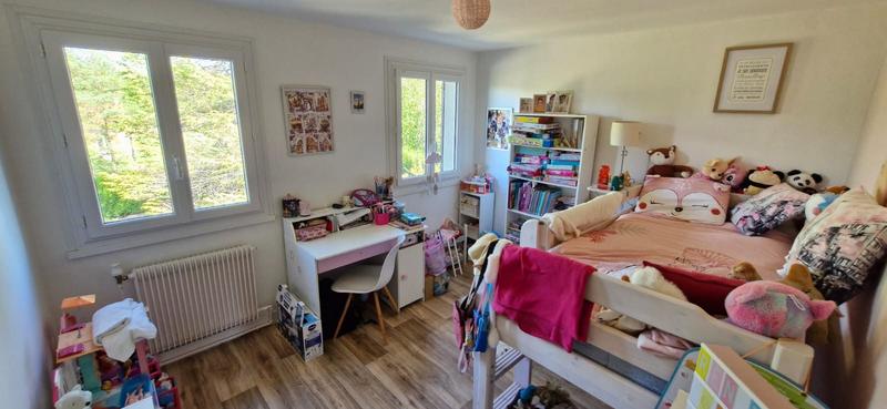 Maison - 166 m² - 8 pièces