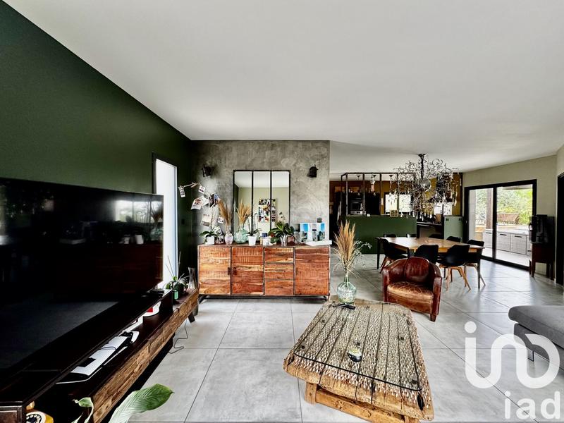 Maison - 135 m² - 5 pièces