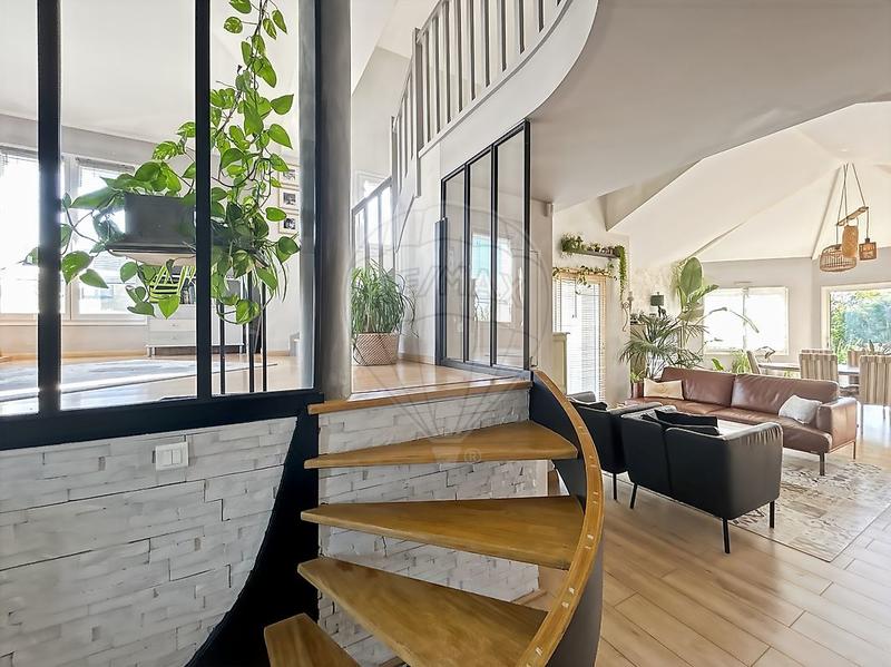 Maison d'architecte - 172 m² - 7 pièces