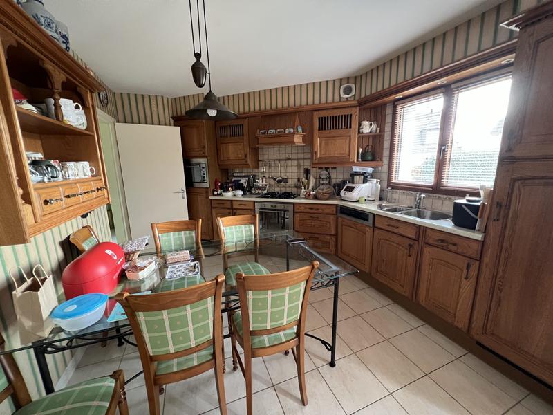 Maison - 136 m² - 6 pièces