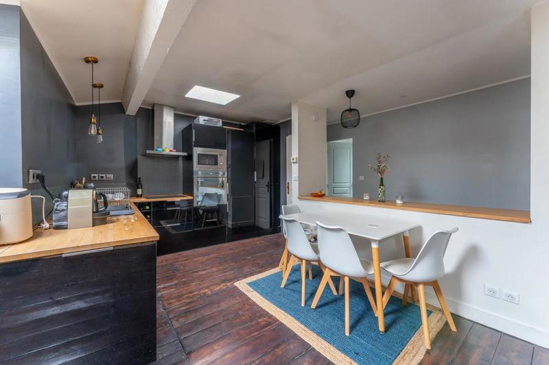 Appartement - 83 m² - 4 pièces