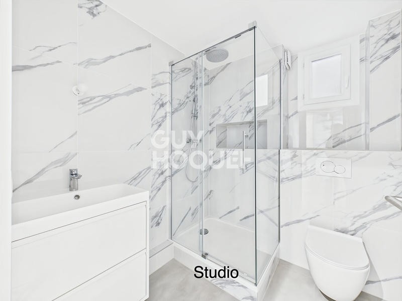 Appartement - 100 m² - 4 pièces