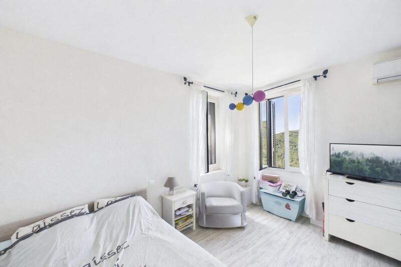 Villa - 105 m² - 5 pièces