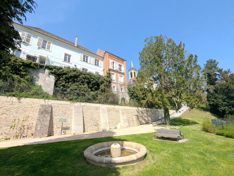 Appartement - 61 m² - 2 pièces